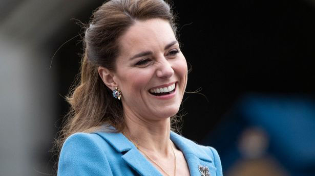 Catherine%2C Duchess of Cambridge Catherine, Duchess of Cambridge GCVO (born Catherine Elizabeth Middleton; 9 January 1982), is a member of the British royal family...